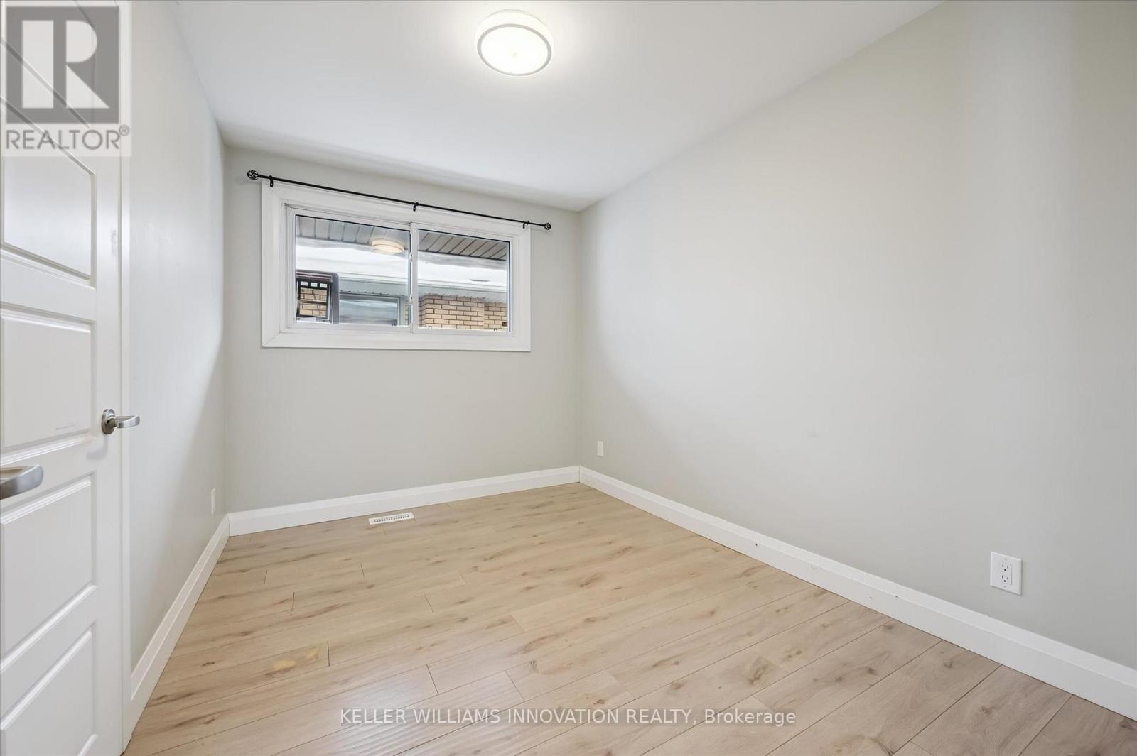 Upper - 192 Glen Road, Kitchener, Ontario  N2M 3G2 - Photo 15 - X12673674