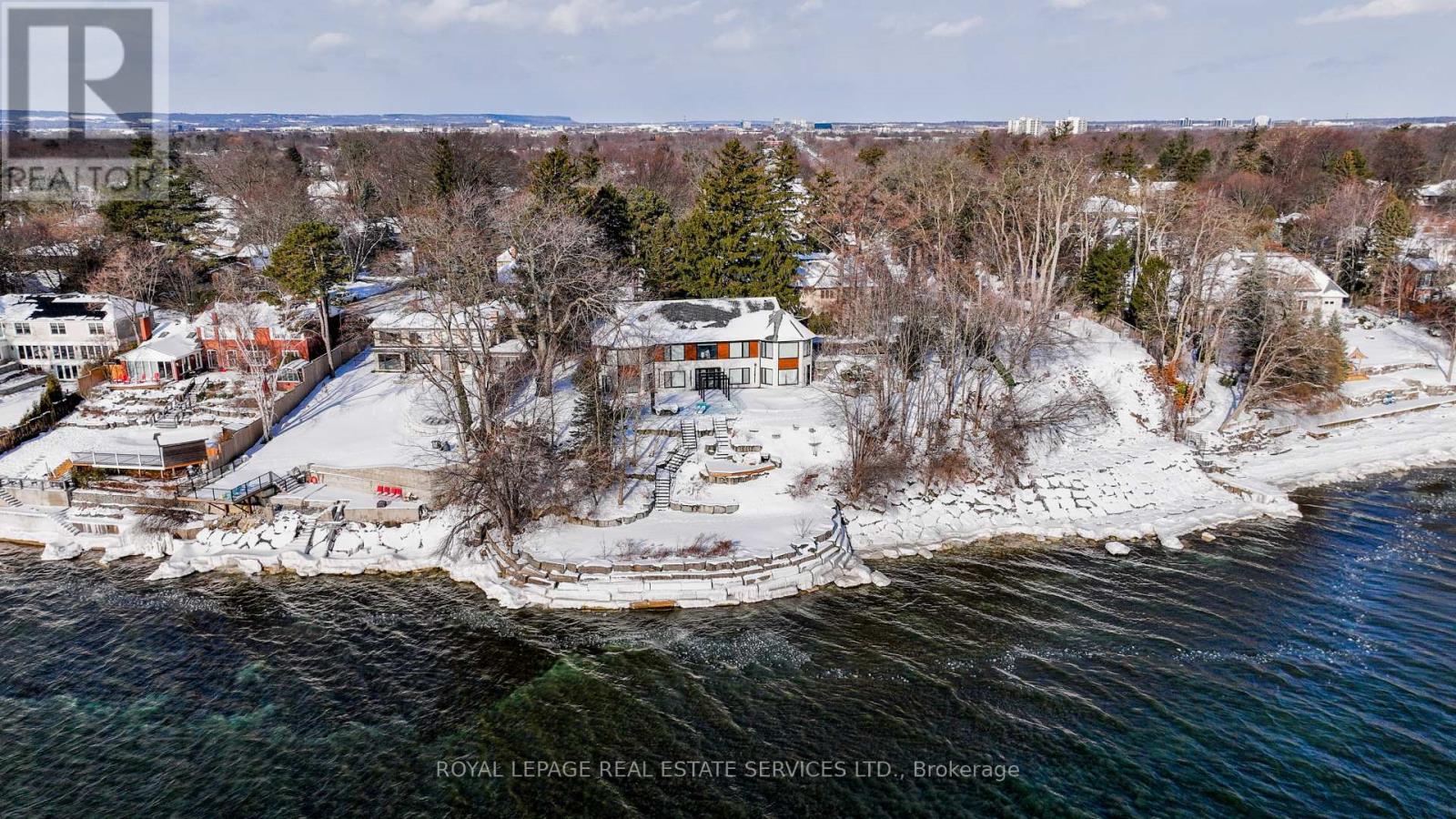 100 Appleby Place, Burlington, Ontario  L7L 2X1 - Photo 5 - W12680286