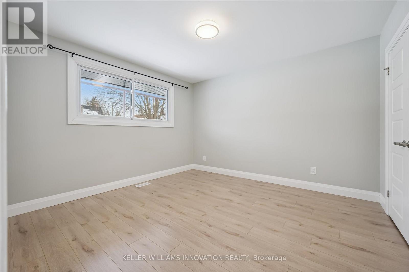 Upper - 192 Glen Road, Kitchener, Ontario  N2M 3G2 - Photo 19 - X12673674