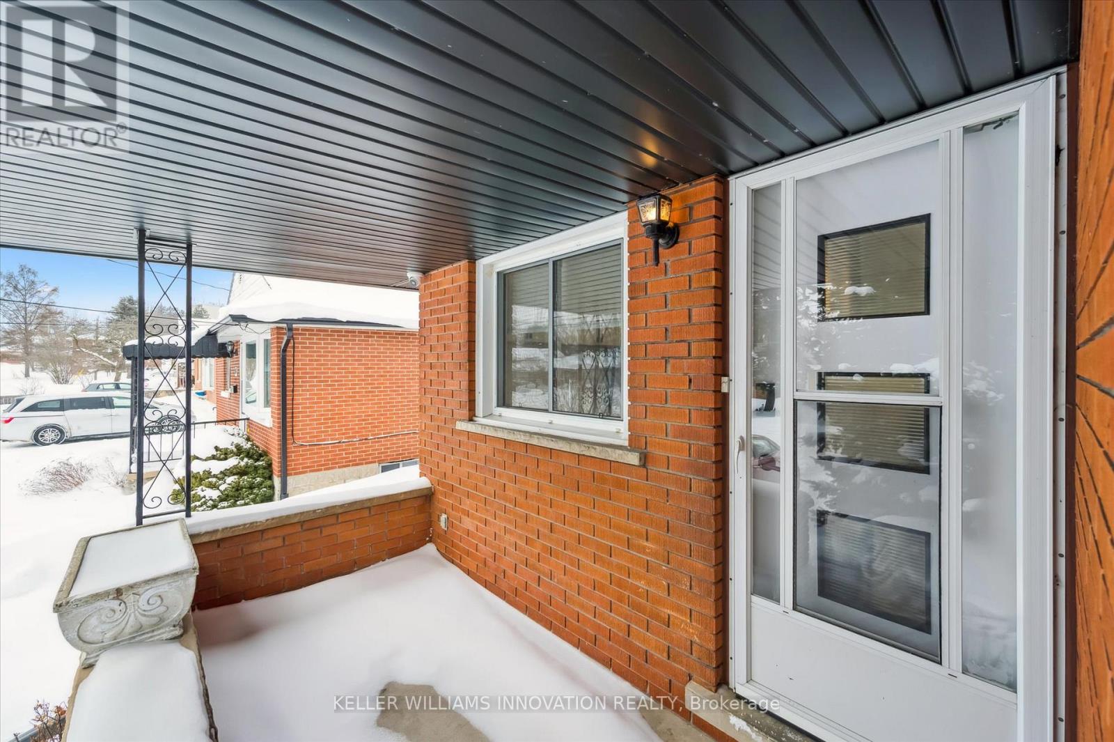 Upper - 192 Glen Road, Kitchener, Ontario  N2M 3G2 - Photo 36 - X12673674