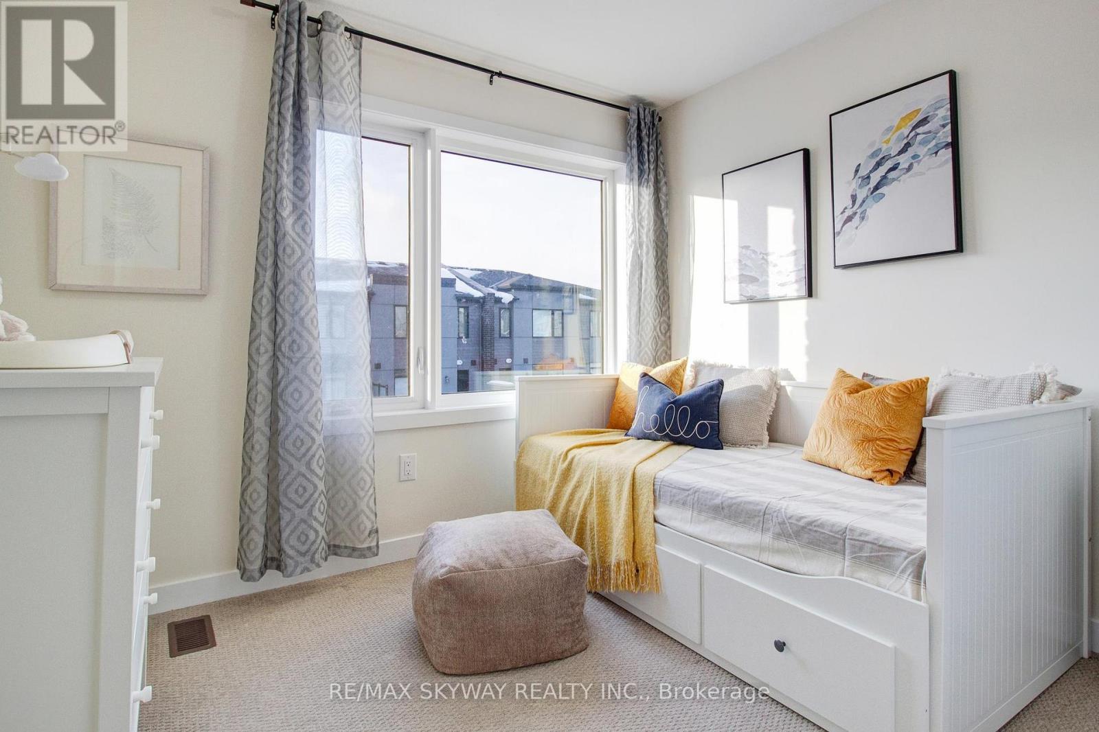 130 - 590 North Service Road, Hamilton, Ontario  L8E 0K5 - Photo 41 - X12714348