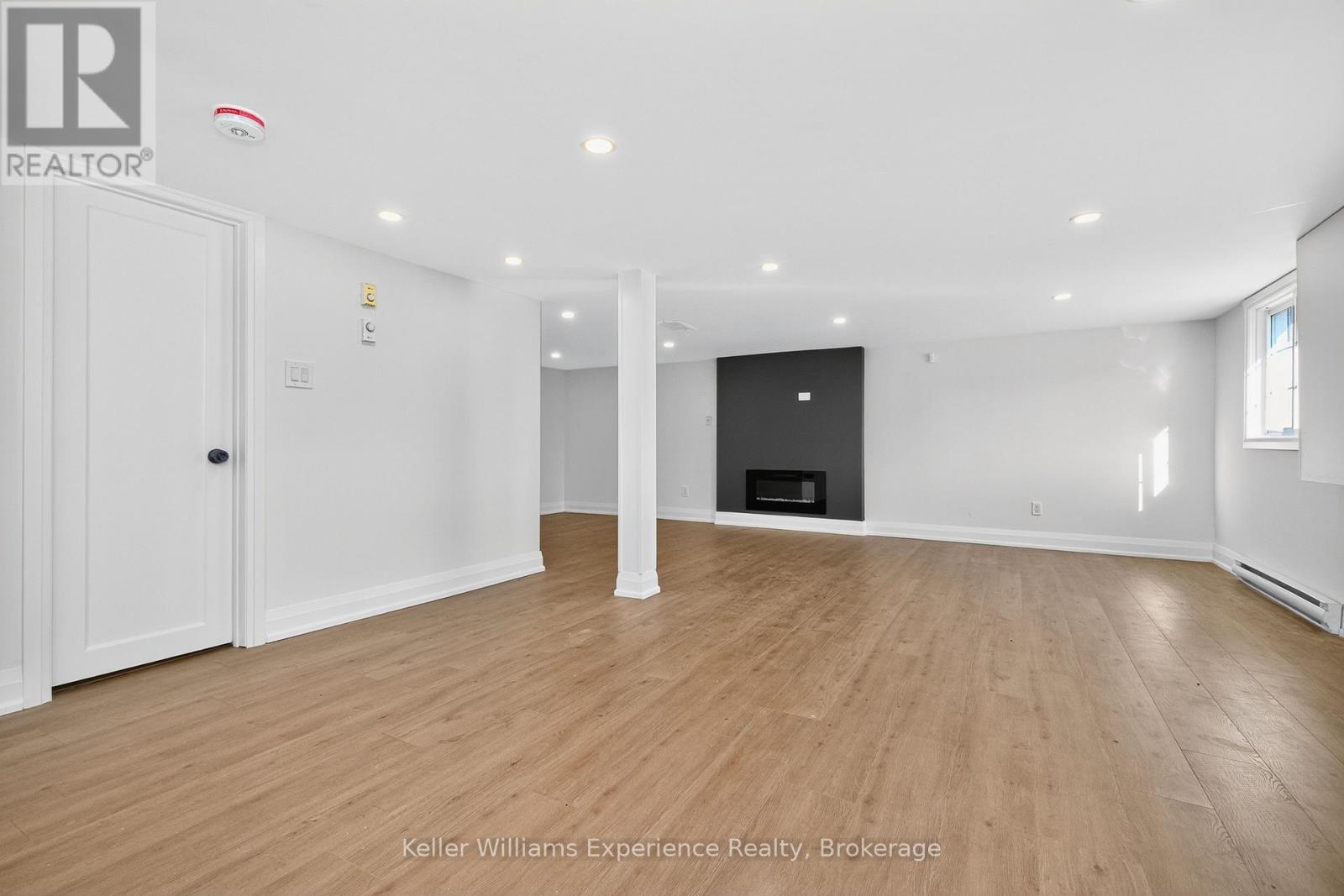 556 Champlain Road, Tiny, Ontario L9M 0C2 - Photo 27 - S12738918