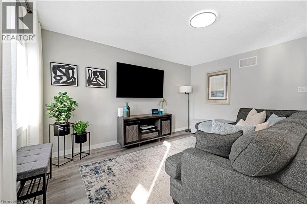 175 Forest Road, Cambridge, Ontario  N1S 3B9 - Photo 4 - 40800900