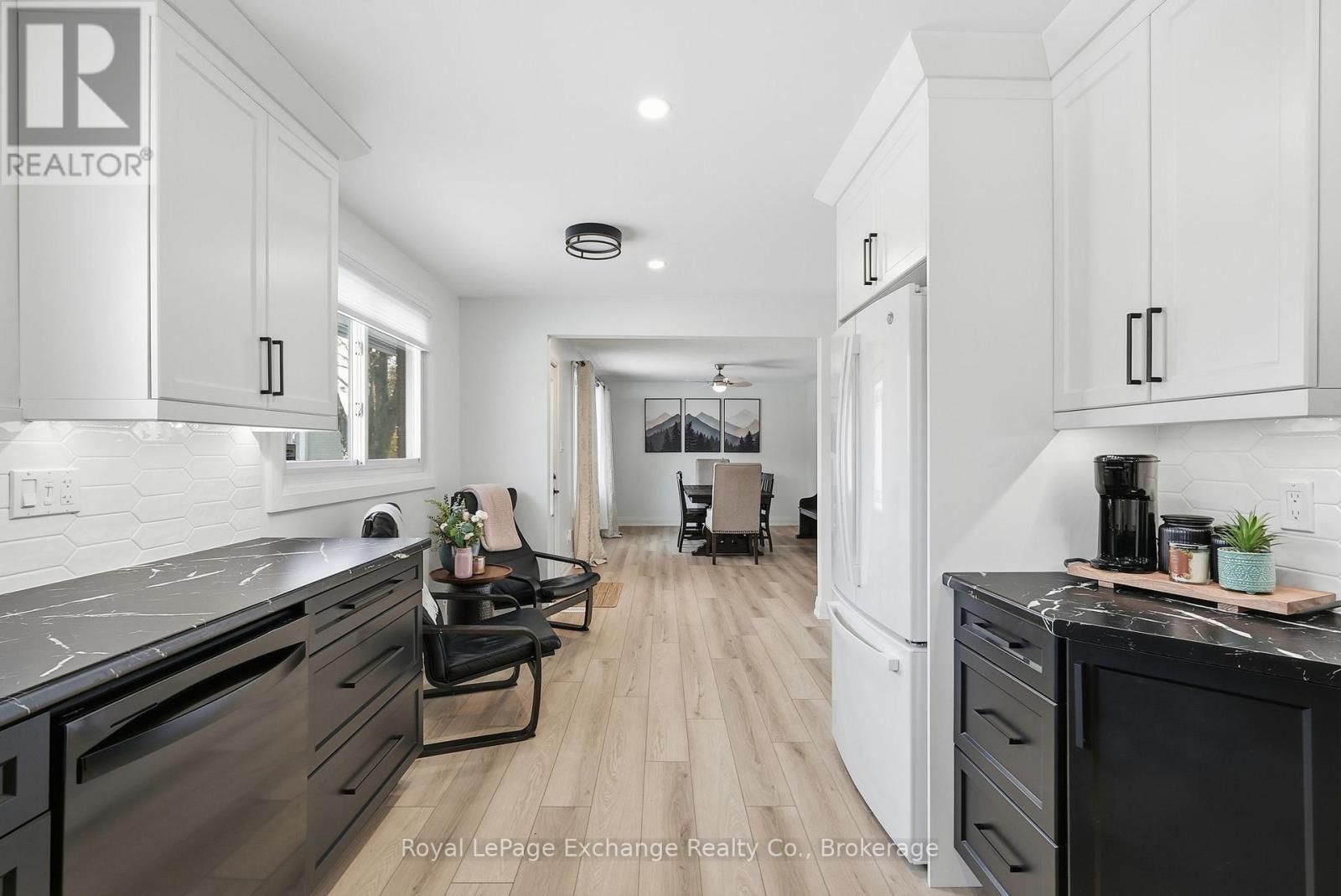 624 Cannning Street, Huron-Kinloss, Ontario N0G 2H0 - Photo 12 - X12738932