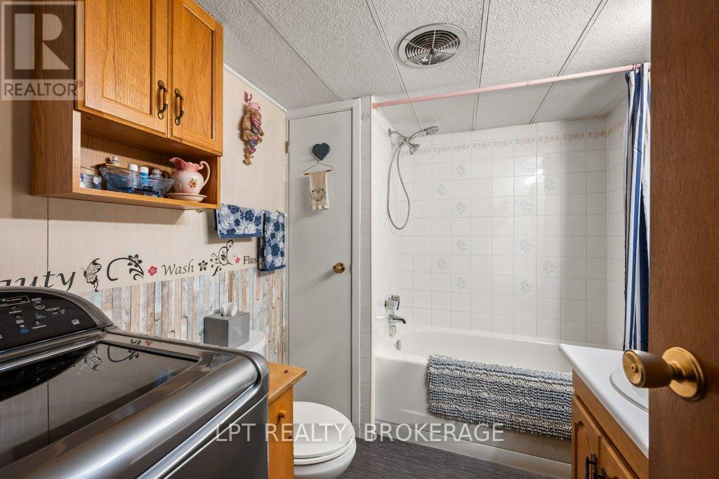 1023 Moon Road, Frontenac, Ontario  K0H 1T0 - Photo 36 - X12739006