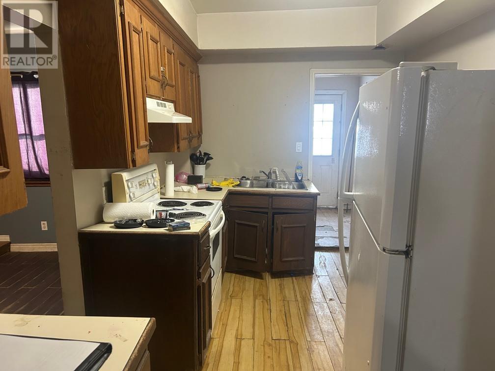 36 St. Georges Ave E, Sault Ste. Marie, Ontario  P6B 1W7 - Photo 5 - SM260195