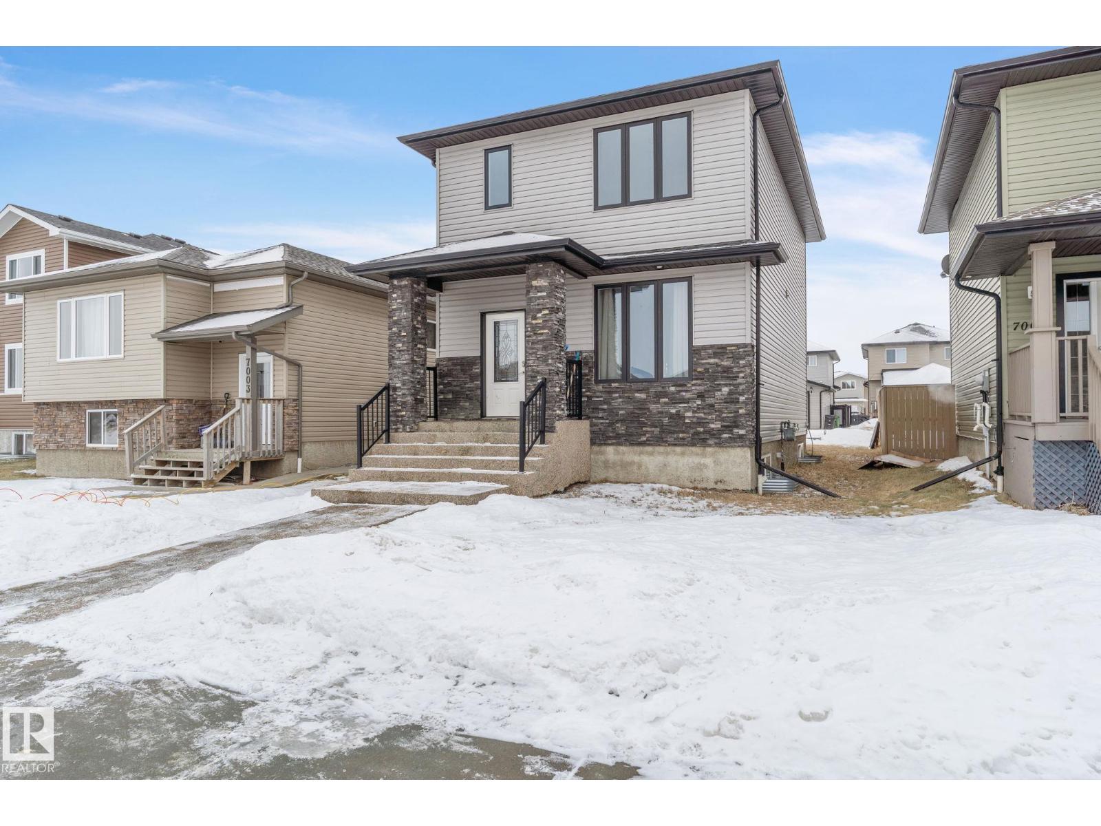 7005 50 Av, Camrose, Alberta  T4V 5C6 - Photo 3 - E4471414