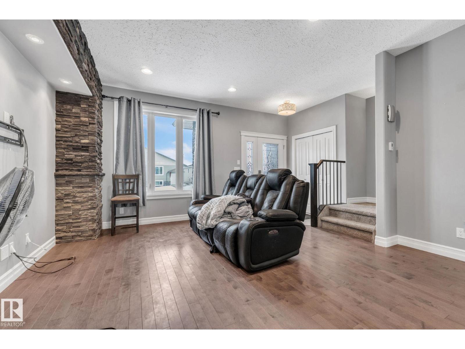 7005 50 Av, Camrose, Alberta  T4V 5C6 - Photo 6 - E4471414