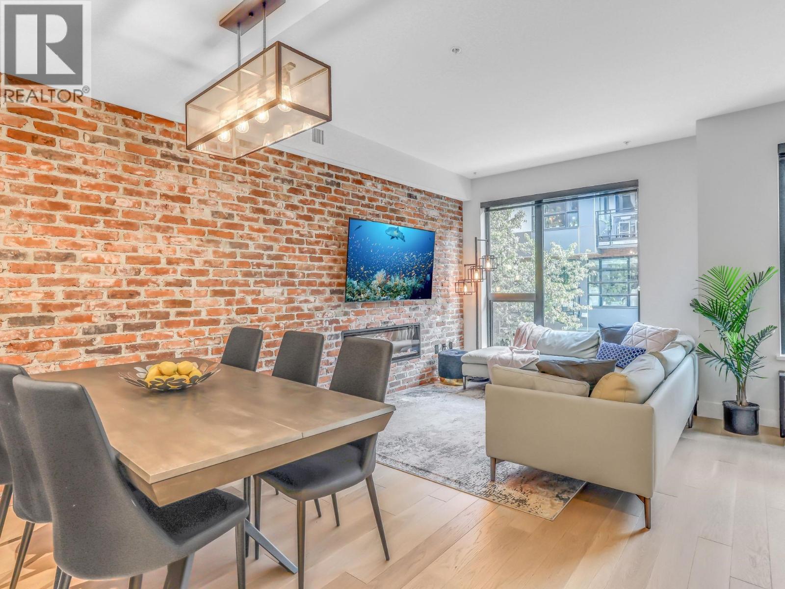 3 83 Moody Street, Port Moody, British Columbia  V3H 0K7 - Photo 3 - R3084180