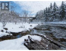 12654 LANARK ROAD, Greater Madawaska, Ontario