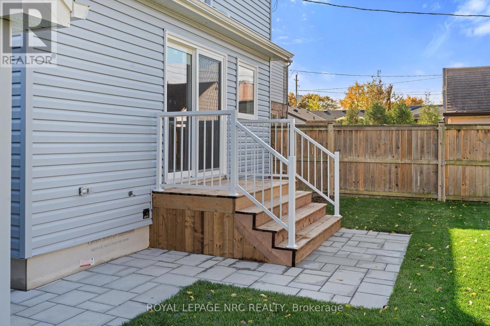 118 Glenwood Avenue, St. Catharines, Ontario  L2R 4C7 - Photo 46 - X12738982