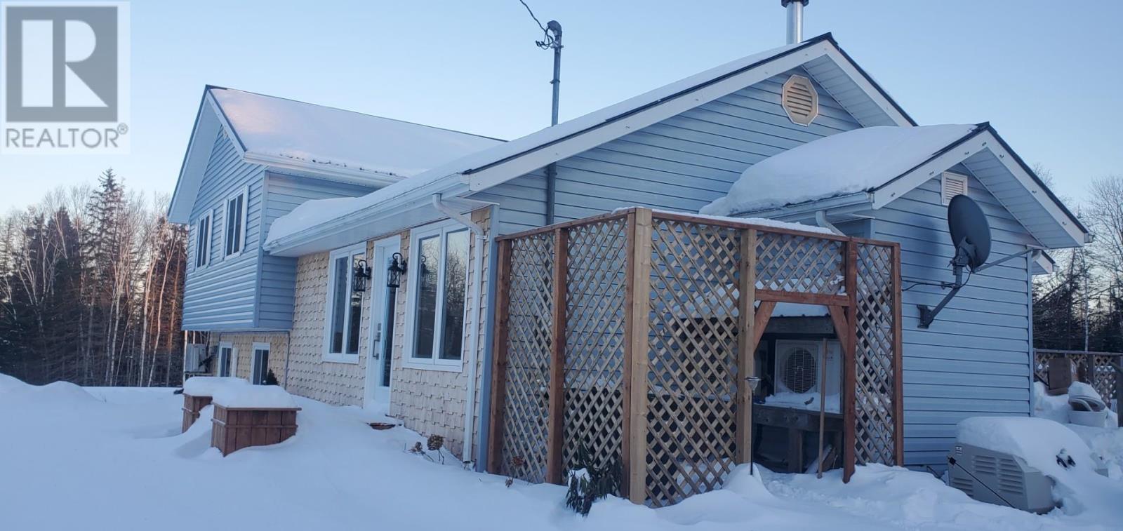 127 Peters Road, Pembroke, Prince Edward Island  C0A 1R0 - Photo 2 - 202601687