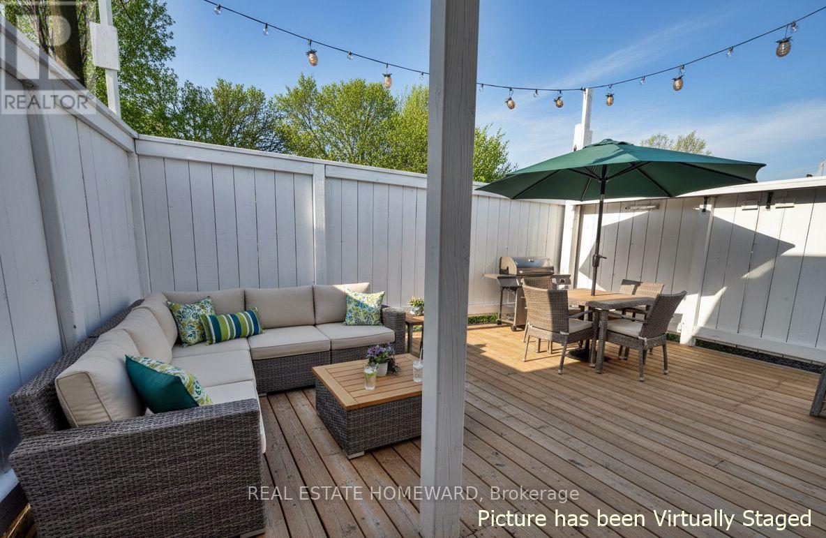 Upper - 1234 Gerrard Street E, Toronto, Ontario  M4L 1Y6 - Photo 10 - E12735656