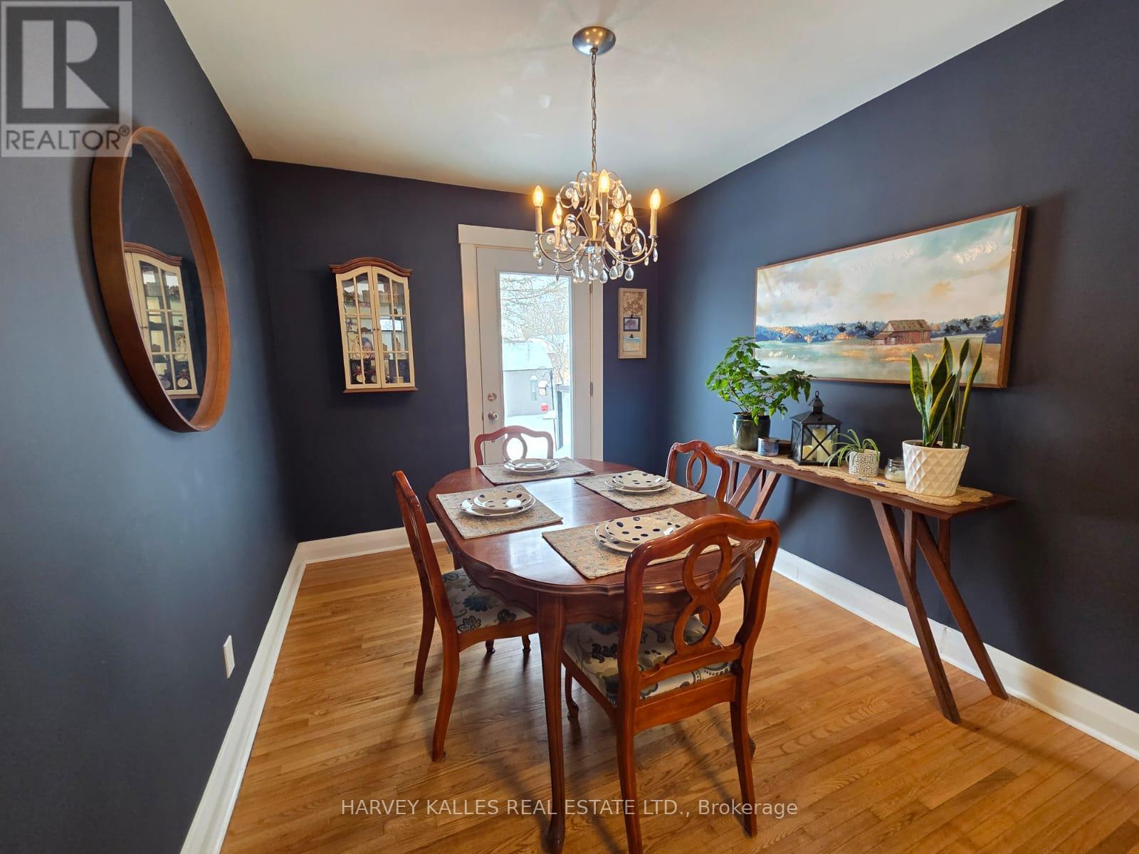 112 Dumble Avenue, Peterborough, Ontario  K9H 5A8 - Photo 4 - X12736176