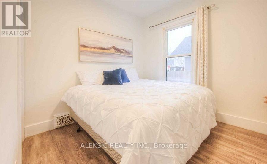 271 Brock Street, Brantford, Ontario  N3S 5X5 - Photo 3 - X12737550