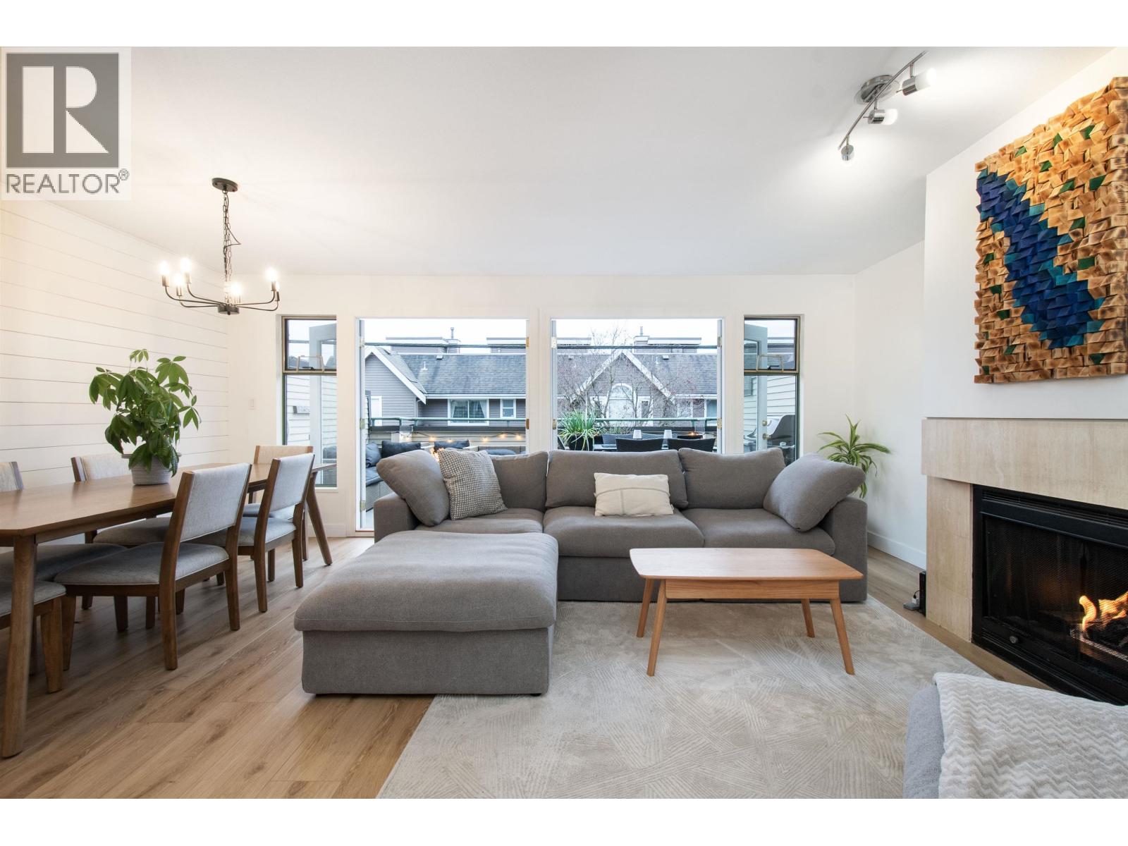 5 229 E 8th Street, North Vancouver, British Columbia  V7L 1Y9 - Photo 4 - R3084501