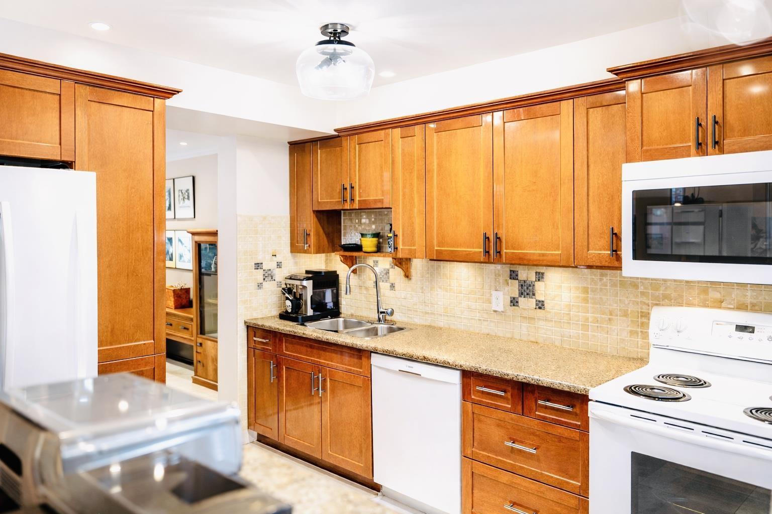 55 9955 140 Street, Surrey, British Columbia  V3T 4M4 - Photo 9 - R3083570