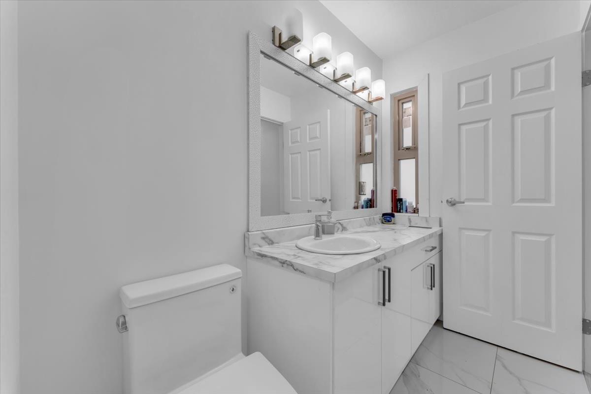 23 3075 Trethewey Street, Abbotsford, British Columbia  V2T 3R4 - Photo 18 - R3084264