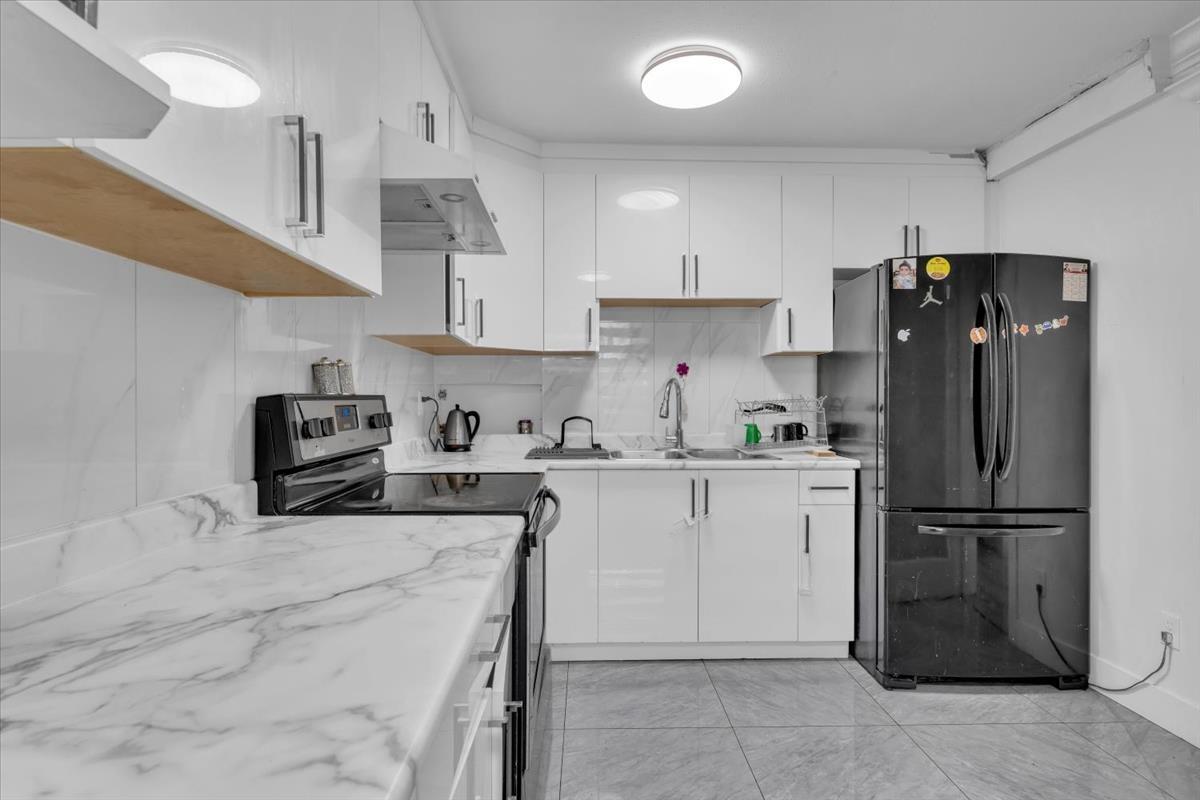 23 3075 Trethewey Street, Abbotsford, British Columbia  V2T 3R4 - Photo 5 - R3084264