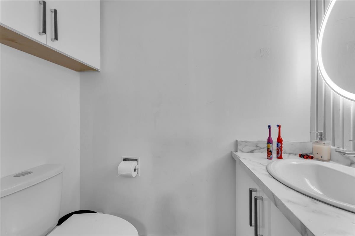 23 3075 Trethewey Street, Abbotsford, British Columbia  V2T 3R4 - Photo 15 - R3084264