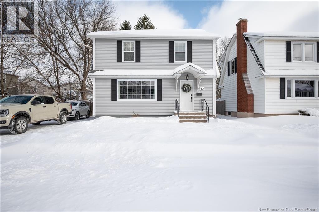 53 Fairview Drive, Moncton, New Brunswick  E1E 3C8 - Photo 2 - NB132604