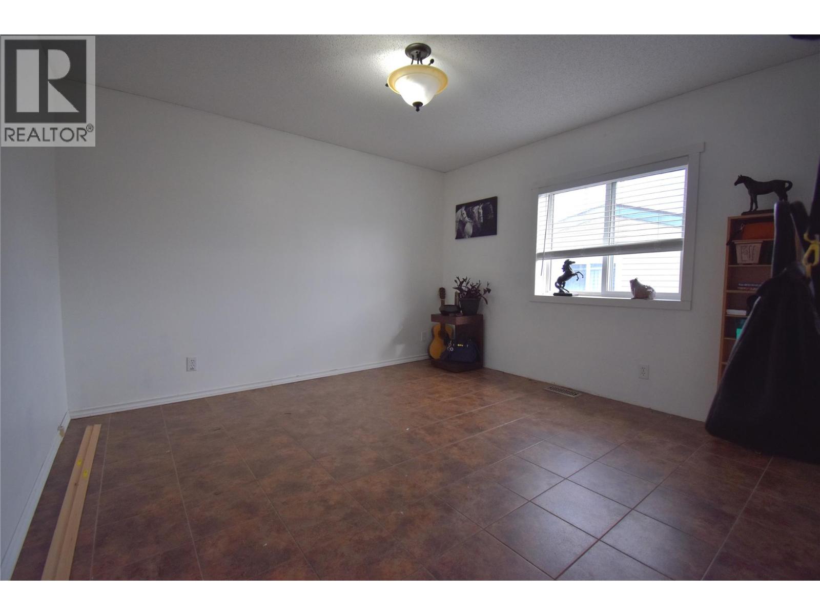 324 Mission Place, Cranbrook, British Columbia  V1C 6P7 - Photo 12 - 10374089