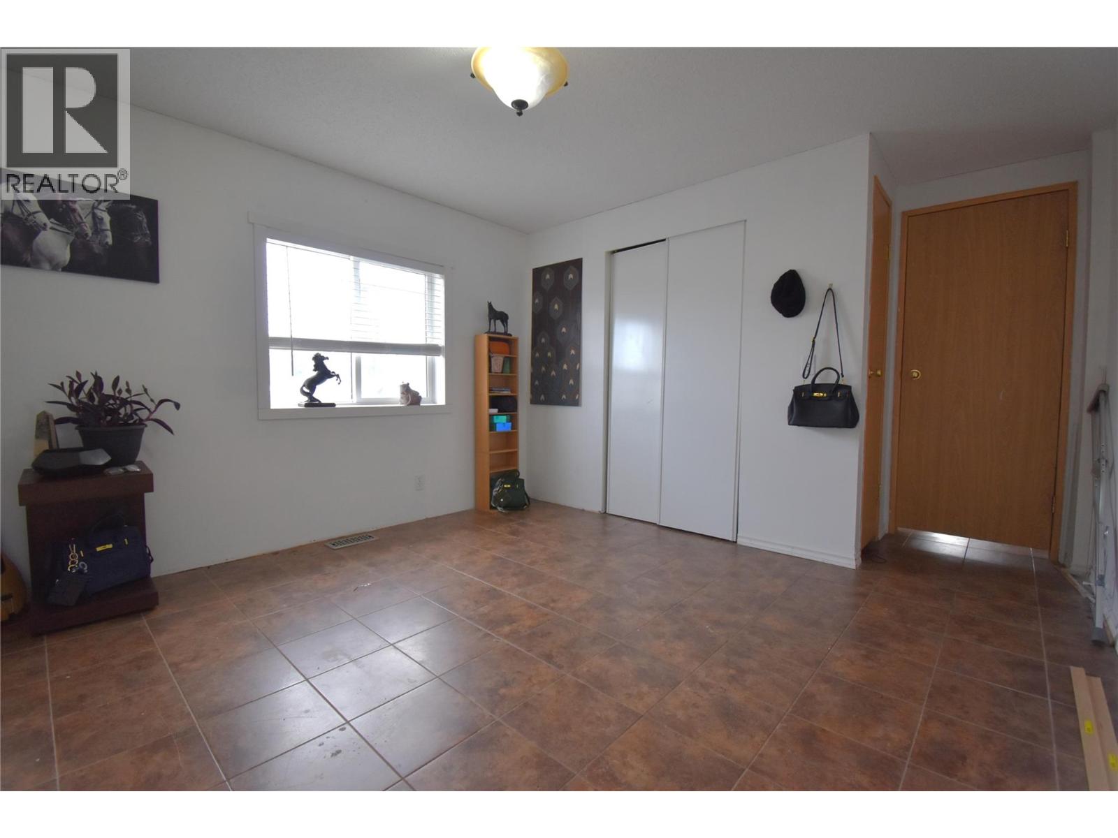 324 Mission Place, Cranbrook, British Columbia  V1C 6P7 - Photo 13 - 10374089