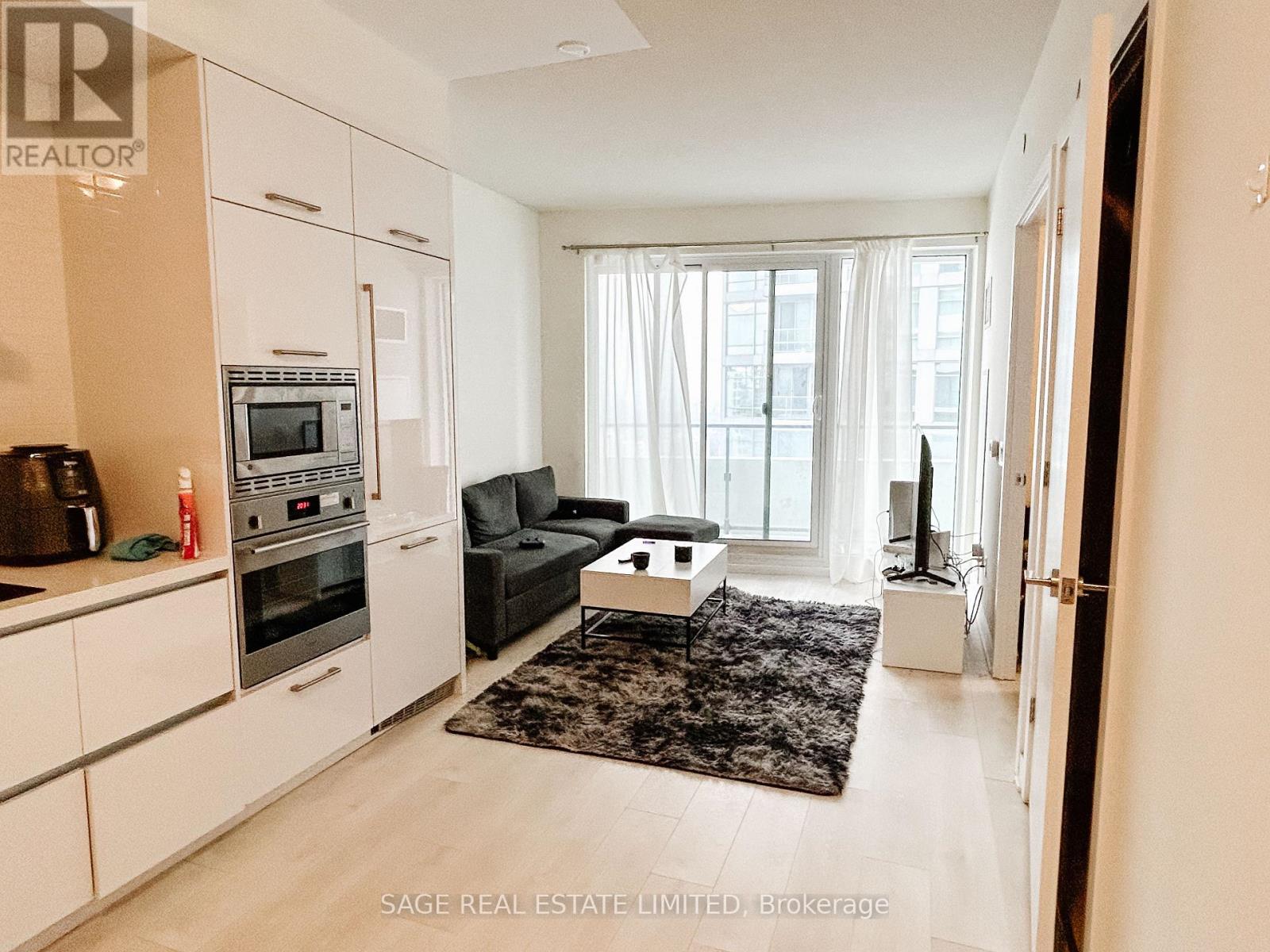 3604 - 2221 Yonge Street, Toronto, Ontario  M4S 2B4 - Photo 2 - C12738952