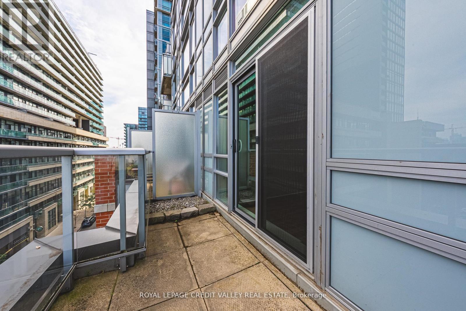 609 - 150 Sudbury Street, Toronto, Ontario  M6J 3S8 - Photo 36 - C12738964