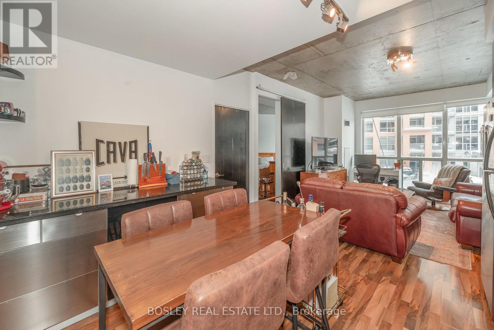 201 - 1 Shaw Street, Toronto, Ontario  M6K 0A1 - Photo 11 - C12738984