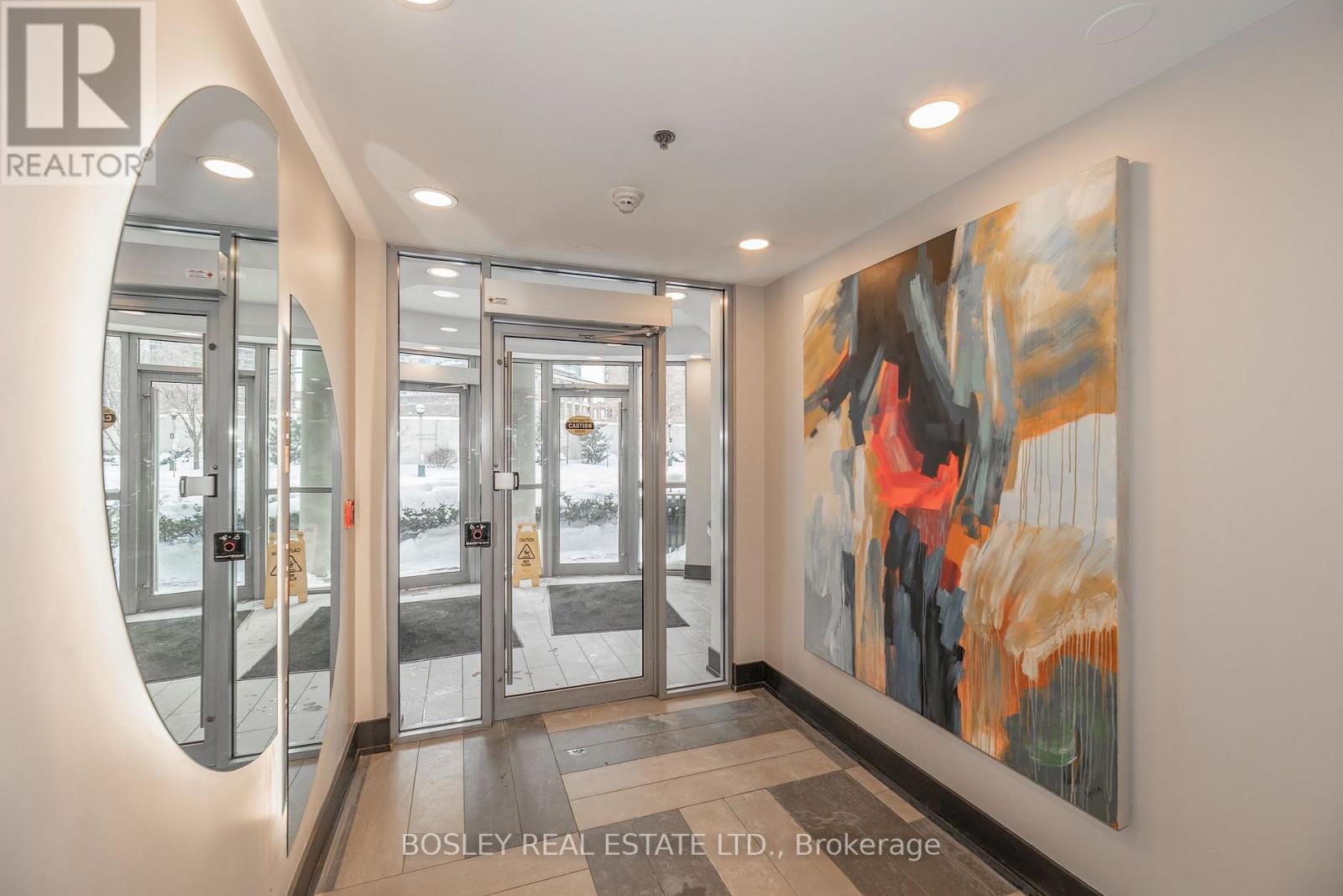 201 - 1 Shaw Street, Toronto, Ontario  M6K 0A1 - Photo 3 - C12738984