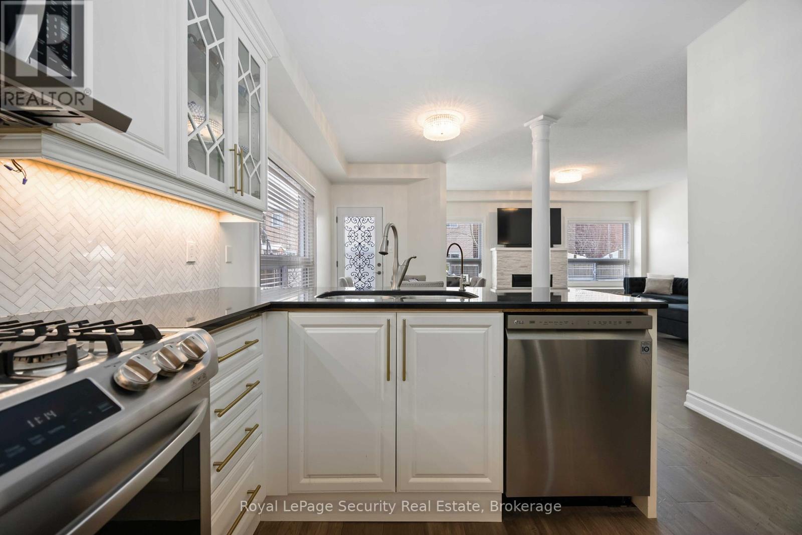 59 Marjoram Drive, Ajax, Ontario  L1S 7P3 - Photo 18 - E12738906