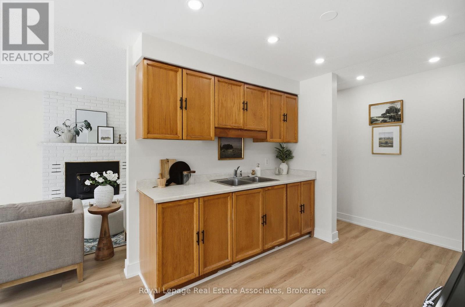 896 Roundelay Drive, Oshawa, Ontario  L1J 7T7 - Photo 12 - E12738926