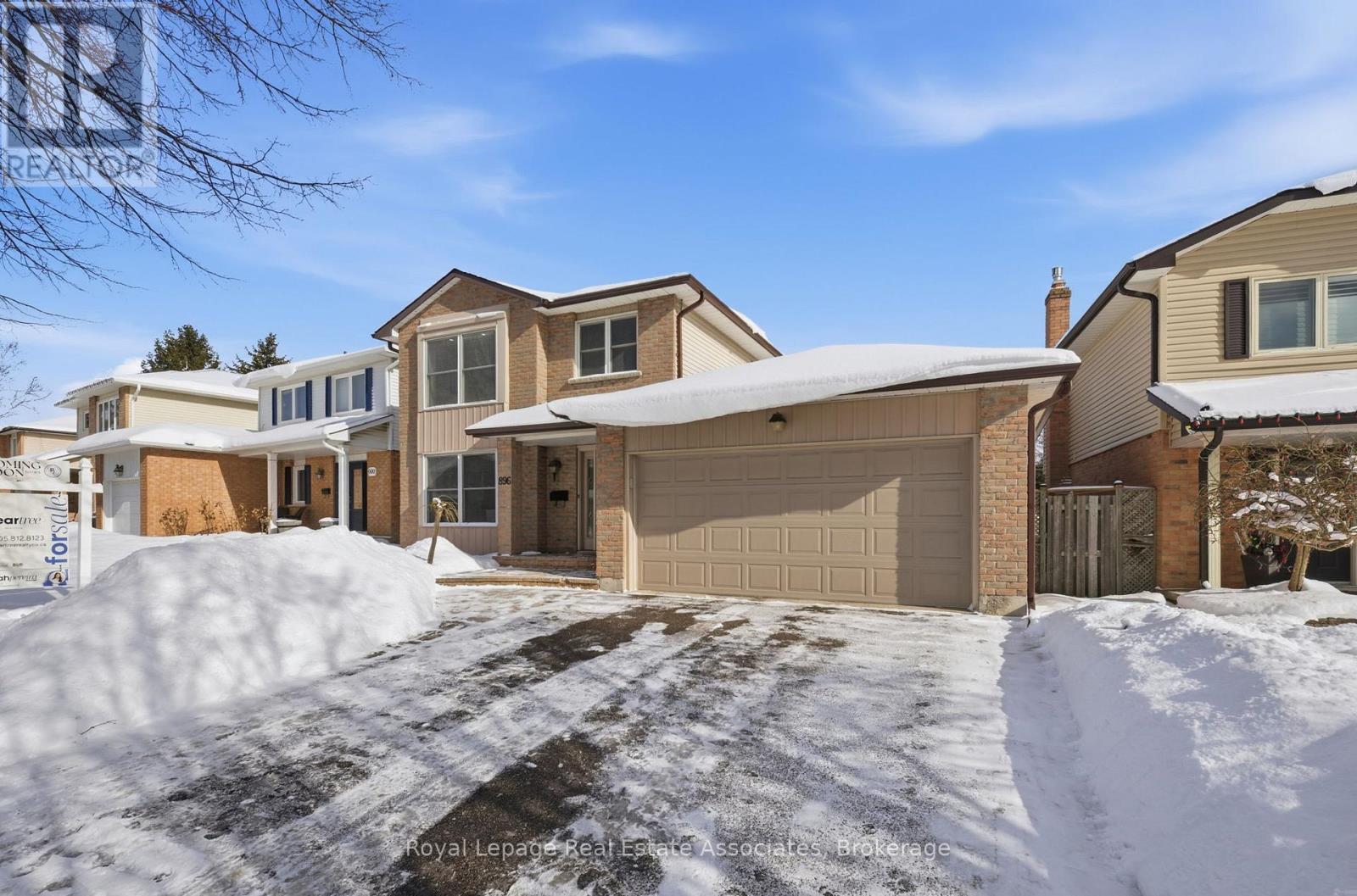 896 Roundelay Drive, Oshawa, Ontario  L1J 7T7 - Photo 2 - E12738926