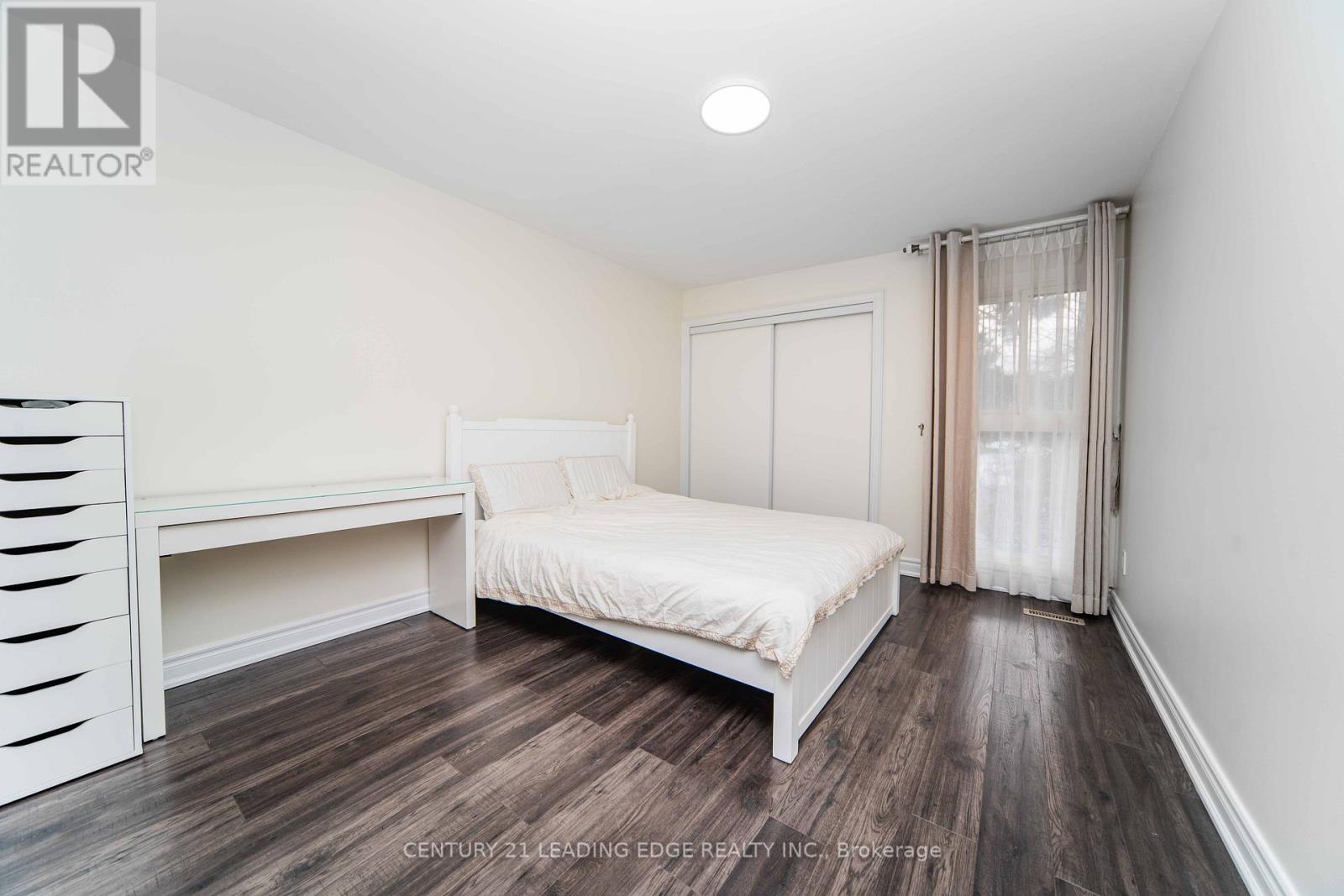 52 - 55 Brimwood Boulevard, Toronto, Ontario  M1V 1E4 - Photo 13 - E12738980