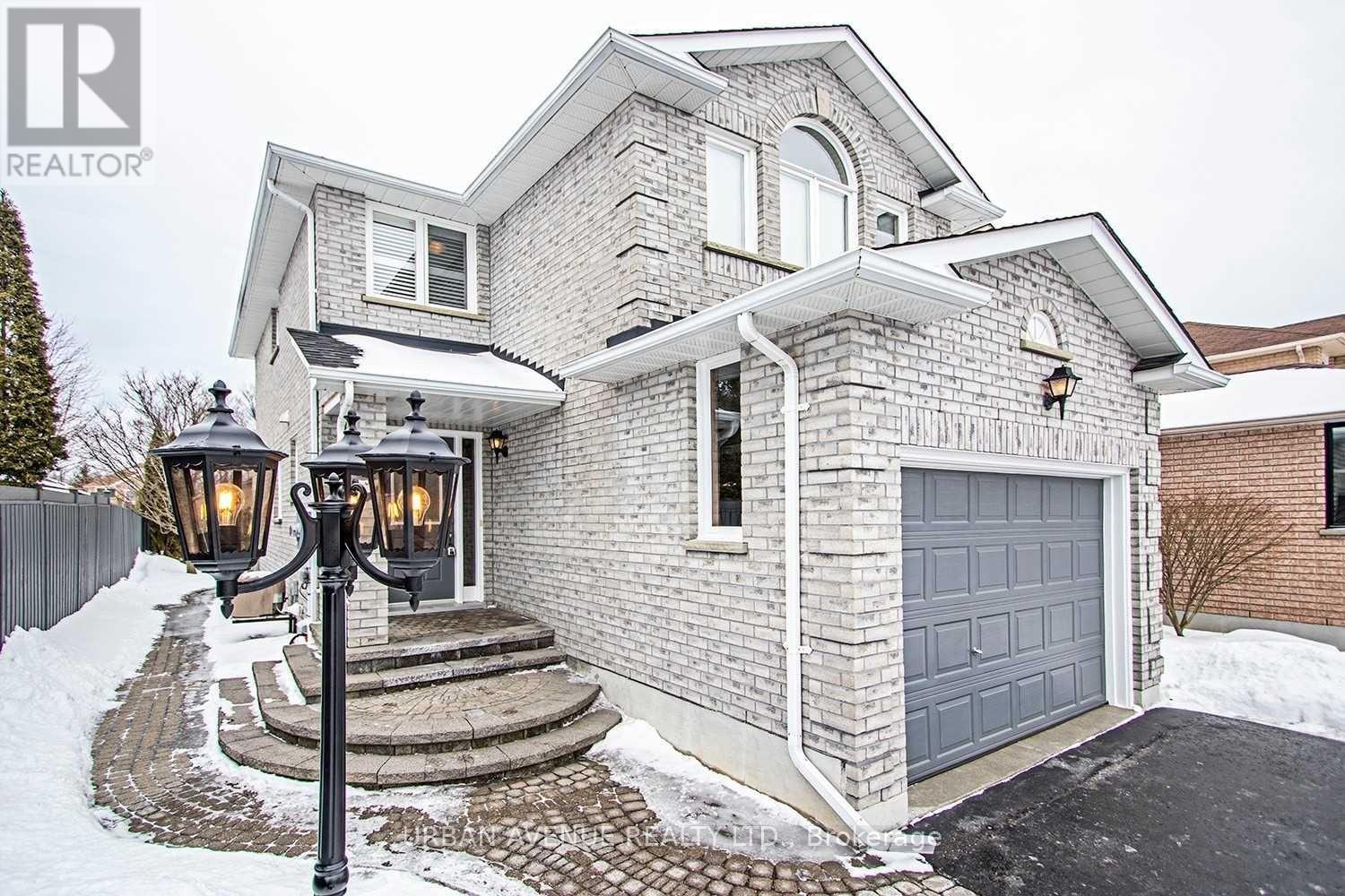 5 Caleche Avenue, Clarington, Ontario  L1E 3A3 - Photo 2 - E12738988