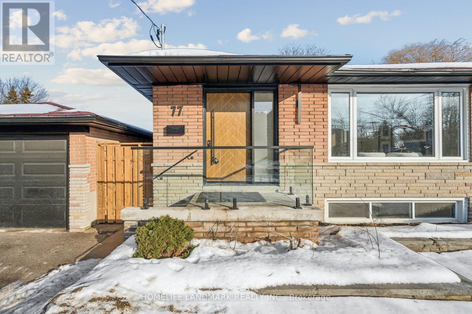 77 Peace Drive, Toronto, Ontario  M1G 2V3 - Photo 3 - E12739010