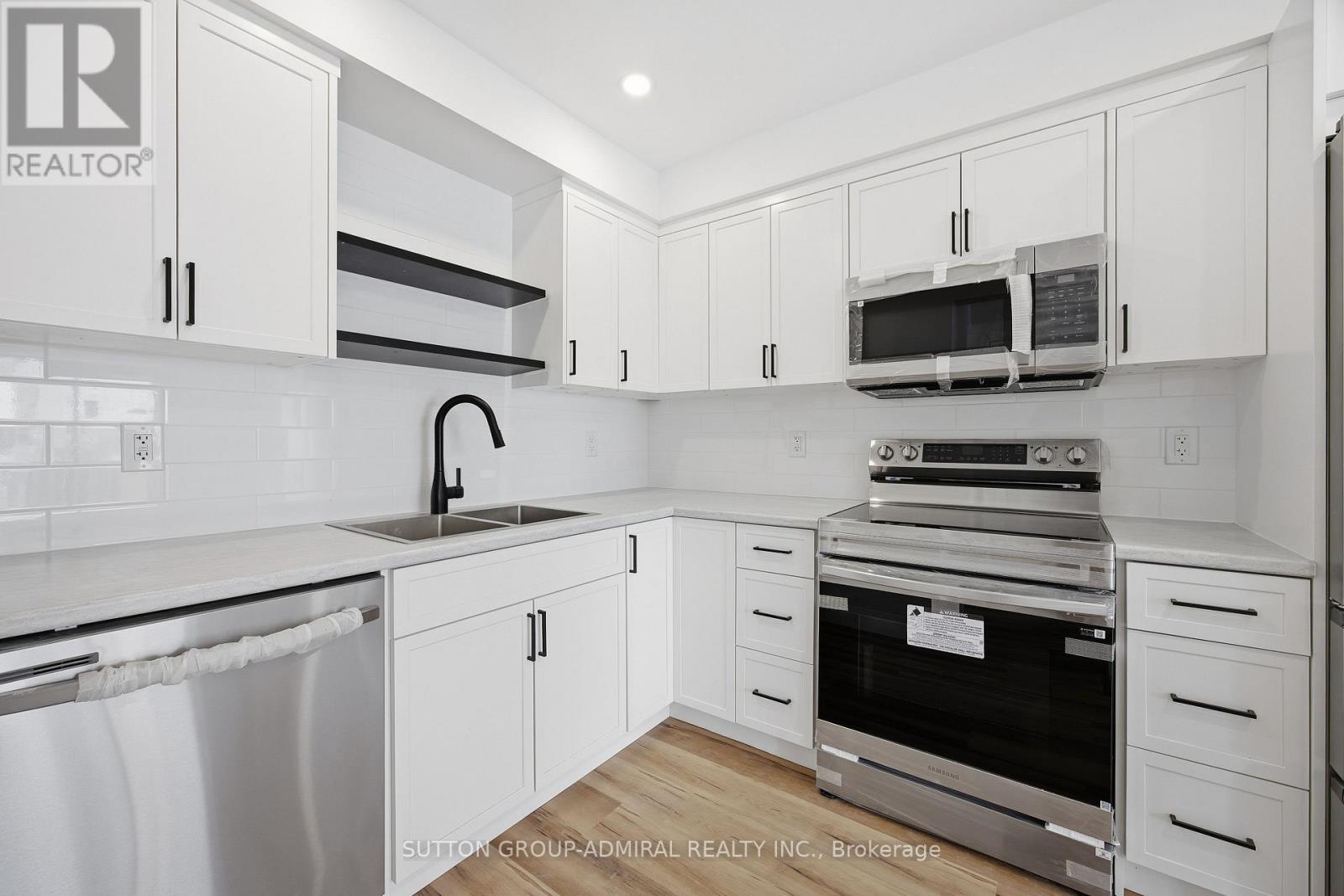 2183 Ferguson Street, Innisfil, Ontario  L9S 1X6 - Photo 8 - N12738934