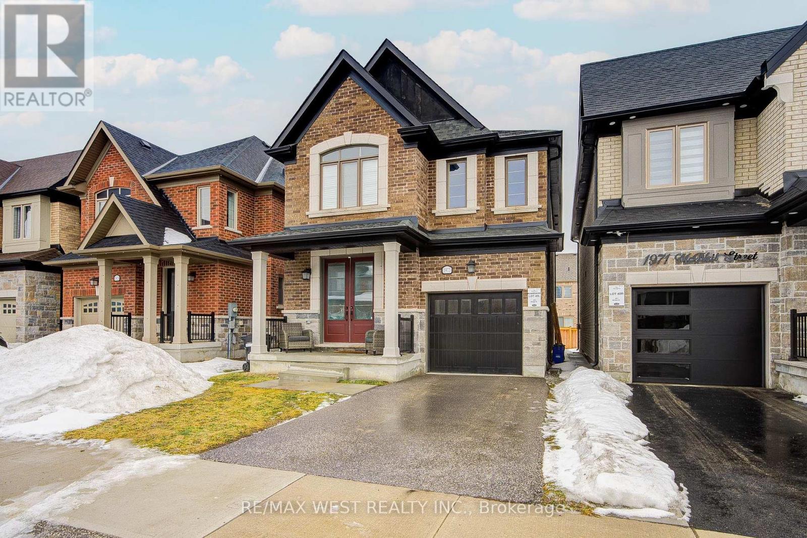 1973 Mcneil Street, Innisfil, Ontario  L9S 0N7 - Photo 2 - N12738948