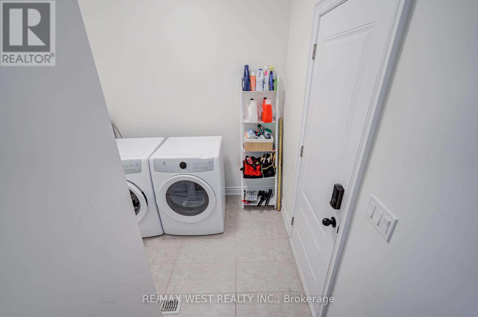 1973 Mcneil Street, Innisfil, Ontario  L9S 0N7 - Photo 23 - N12738948