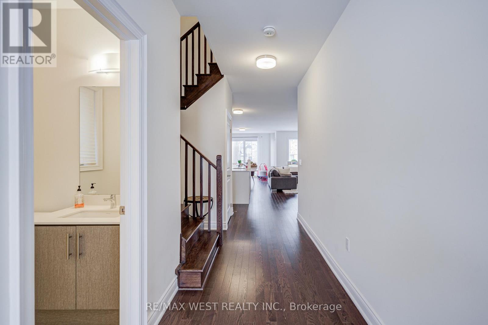 1973 Mcneil Street, Innisfil, Ontario  L9S 0N7 - Photo 8 - N12738948