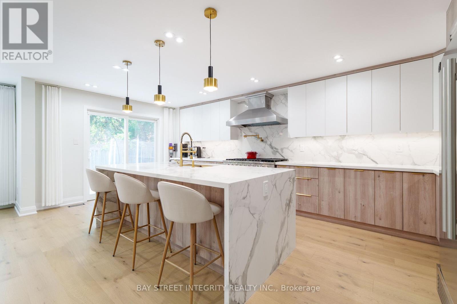 2247 Rodick Road, Markham, Ontario  L6C 1R1 - Photo 15 - N12738970