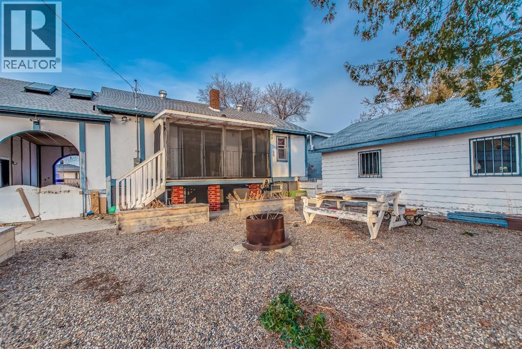 219 4 Street Se, Redcliff, Alberta  T0J 2P0 - Photo 23 - A2282534