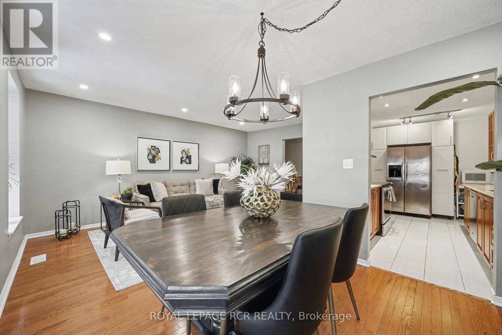 2007 Amherst Heights Drive, Burlington, Ontario  L7P 3R3 - Photo 14 - W12738718