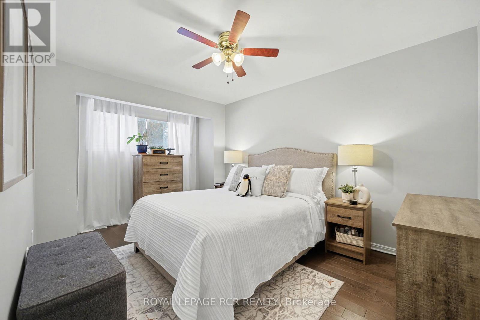 2007 Amherst Heights Drive, Burlington, Ontario  L7P 3R3 - Photo 20 - W12738718