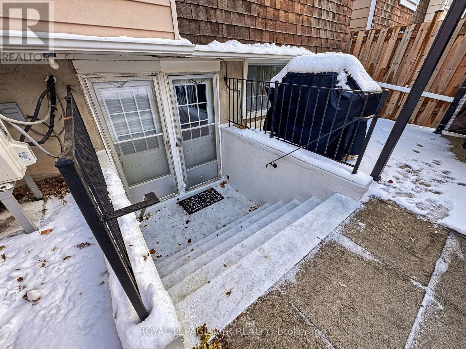 2007 Amherst Heights Drive, Burlington, Ontario  L7P 3R3 - Photo 37 - W12738718