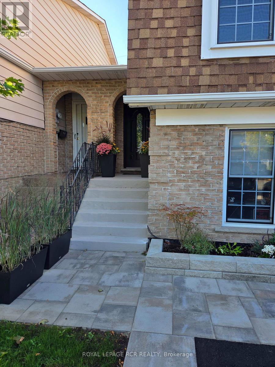 2007 Amherst Heights Drive, Burlington, Ontario  L7P 3R3 - Photo 49 - W12738718