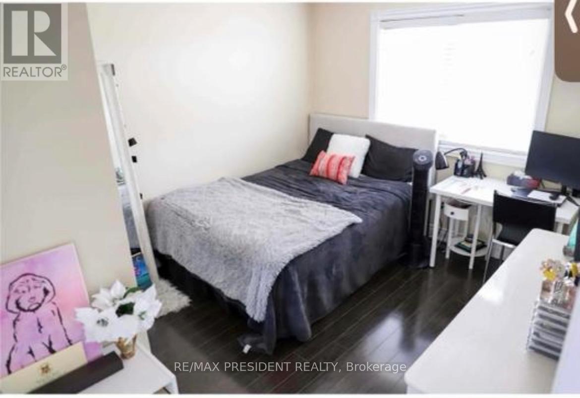 146 Havelock Drive, Brampton, Ontario  L6W 4G3 - Photo 13 - W12738896