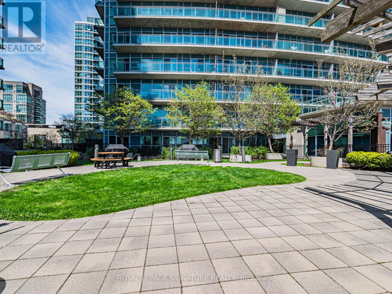 2233 - 165 Legion Road, Toronto, Ontario  M8Y 0B3 - Photo 22 - W12738904