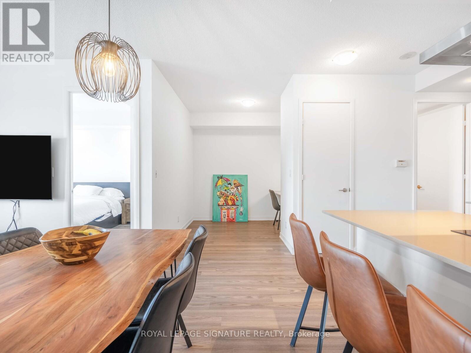 2233 - 165 Legion Road, Toronto, Ontario  M8Y 0B3 - Photo 9 - W12738904